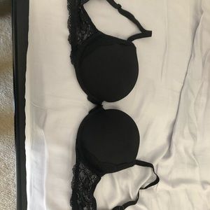 Victoria’s Secret push up lace bra